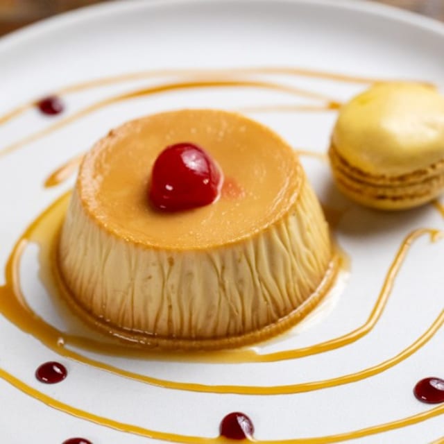 Flan De Leche.