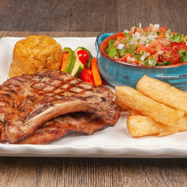 Chuleta a La Parrilla.